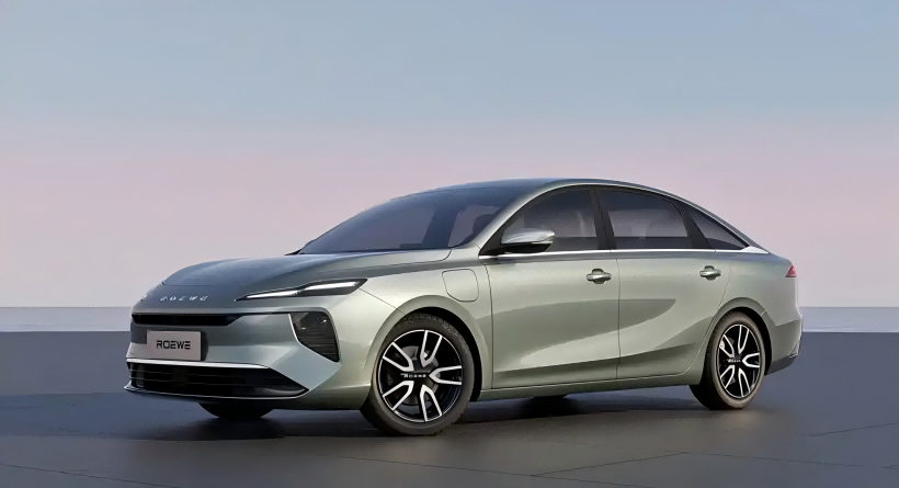 Roewe D6 Electric paljastettu Dual Range -sovelluksella, käynnistäen pian