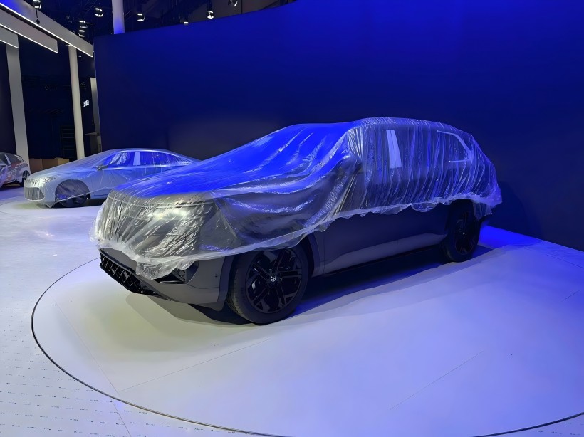 Tapahtumapaikan etsintä Shanghain autonäyttelyssä 2025