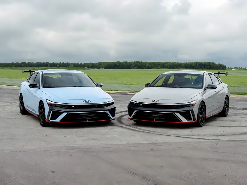 6-nopeuksinen manuaalivaihteisto on saatavana! TCR Road -Legal - Hyundai Elantra N TCR: n virallisten kuvien julkaiseminen.